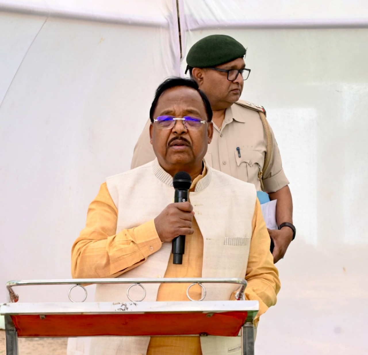 शहीद स्मारक वन कर्मियों के अदम्य साहस और बलिदान का प्रतीक- मंत्री नेताम