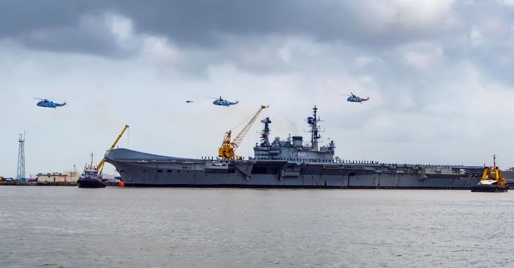 सबसे पुराने वॉरशिप INS Viraat को तोड़ने पर सुप्रीम कोर्ट ने लगाई रोक