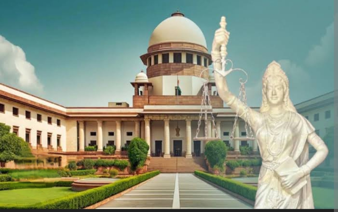 सर्वोच्च न्यायालय द्वारा आवारा कुत्तों के काटने की घटना के संदर्भ में स्वतः संज्ञान
