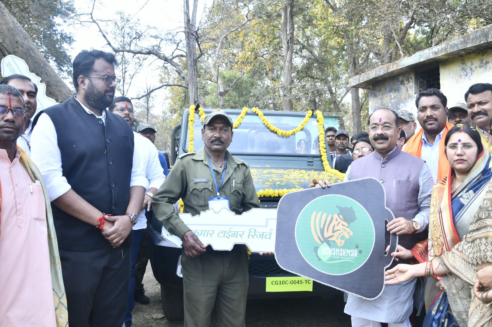 अचानकमार टाइगर रिजर्व में सफारी वाहनों का हुआ शुभारंभ