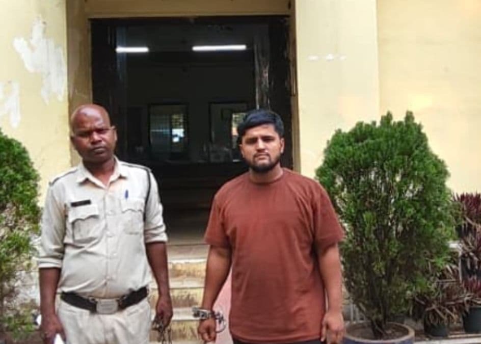ऑपरेशन तलाश’ में बड़ी सफलता, 10 महीने से फरार ‘मनीष बिहारी’ गिरफ्तार
