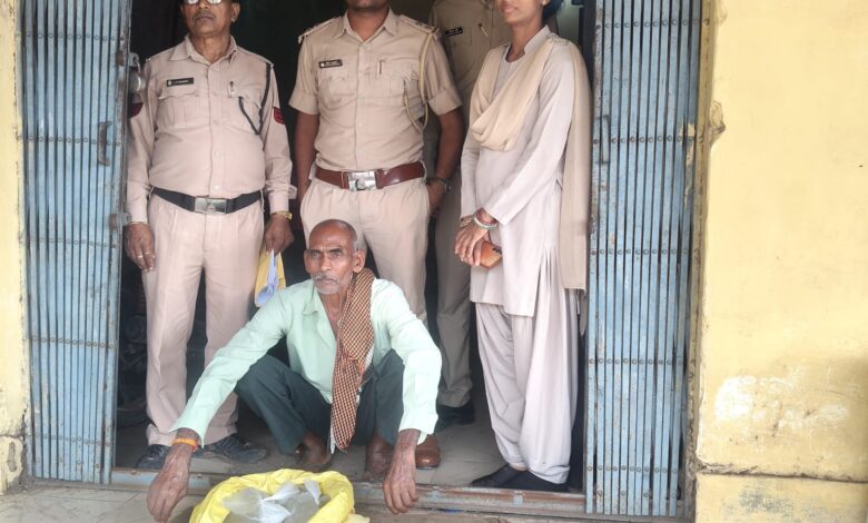 साकेत गांव से 9 लीटर महुआ शराब बरामद, आरोपी गिरफ्तार