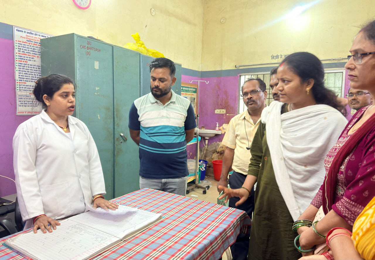 स्वास्थ्य सेवाओं में किसी भी प्रकार की लापरवाही स्वीकार नहीं: मंत्री लक्ष्मी राजवाड़े