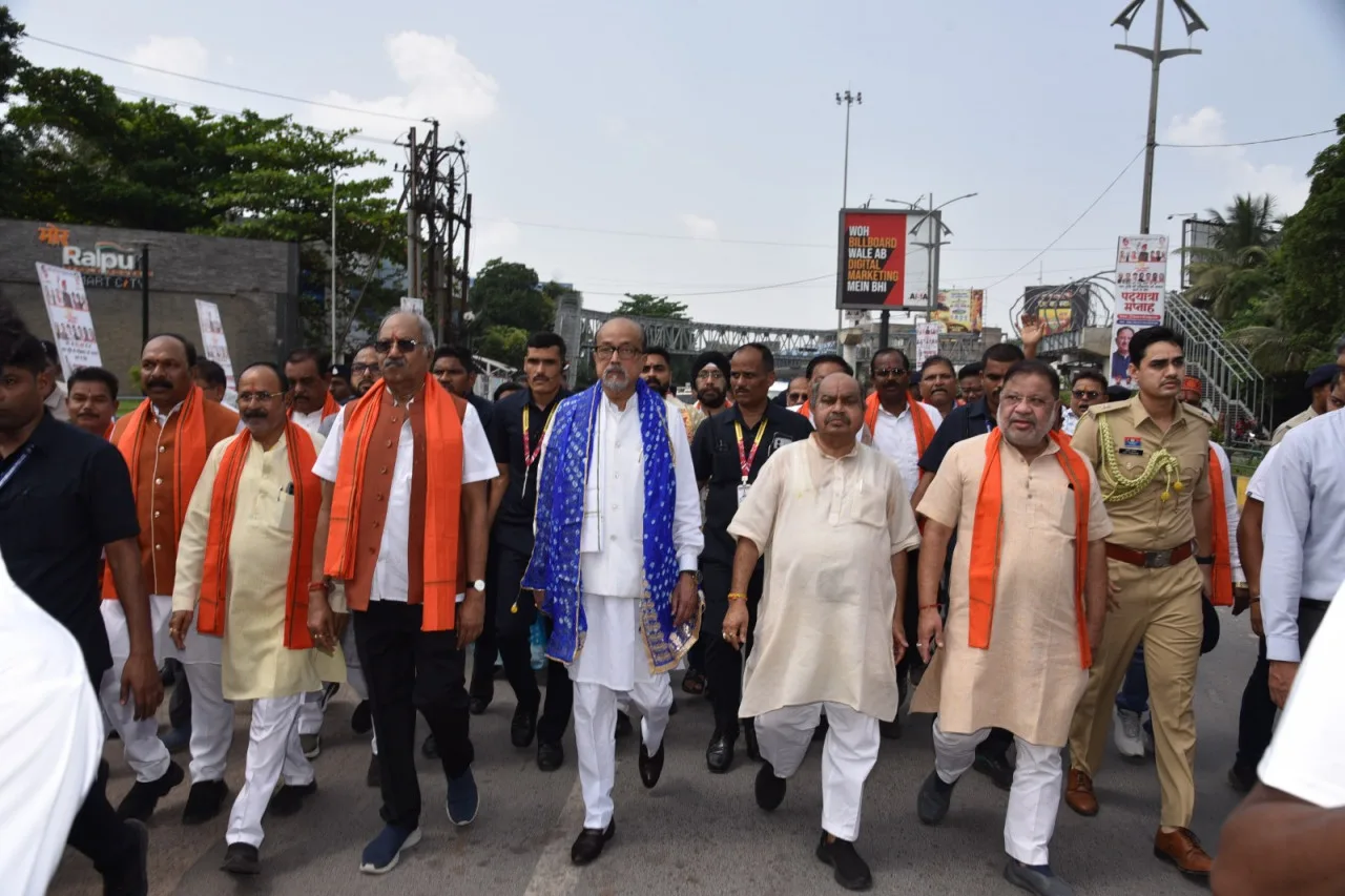 गांधी-शास्त्री जयंती पर सेवा संकल्प अभियान के तहत राजधानी में पदयात्रा