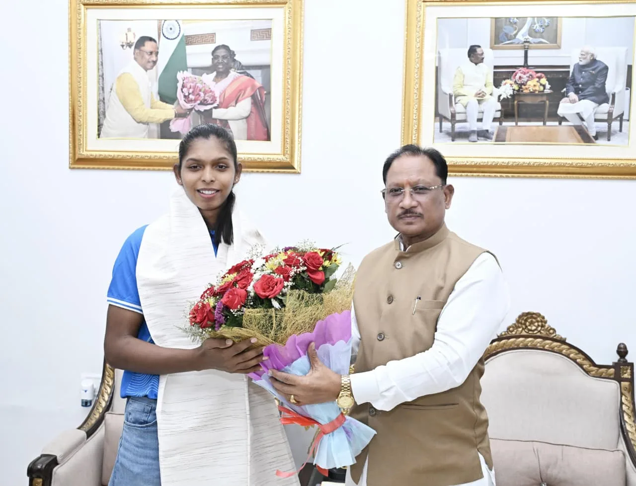 मुख्यमंत्री विष्णु देव साय ने एशियन गेम्स के स्वर्ण पदक विजेता टीम को  को 51 लाख रुपए की प्रोत्साहन राशि देने की घोषणा की