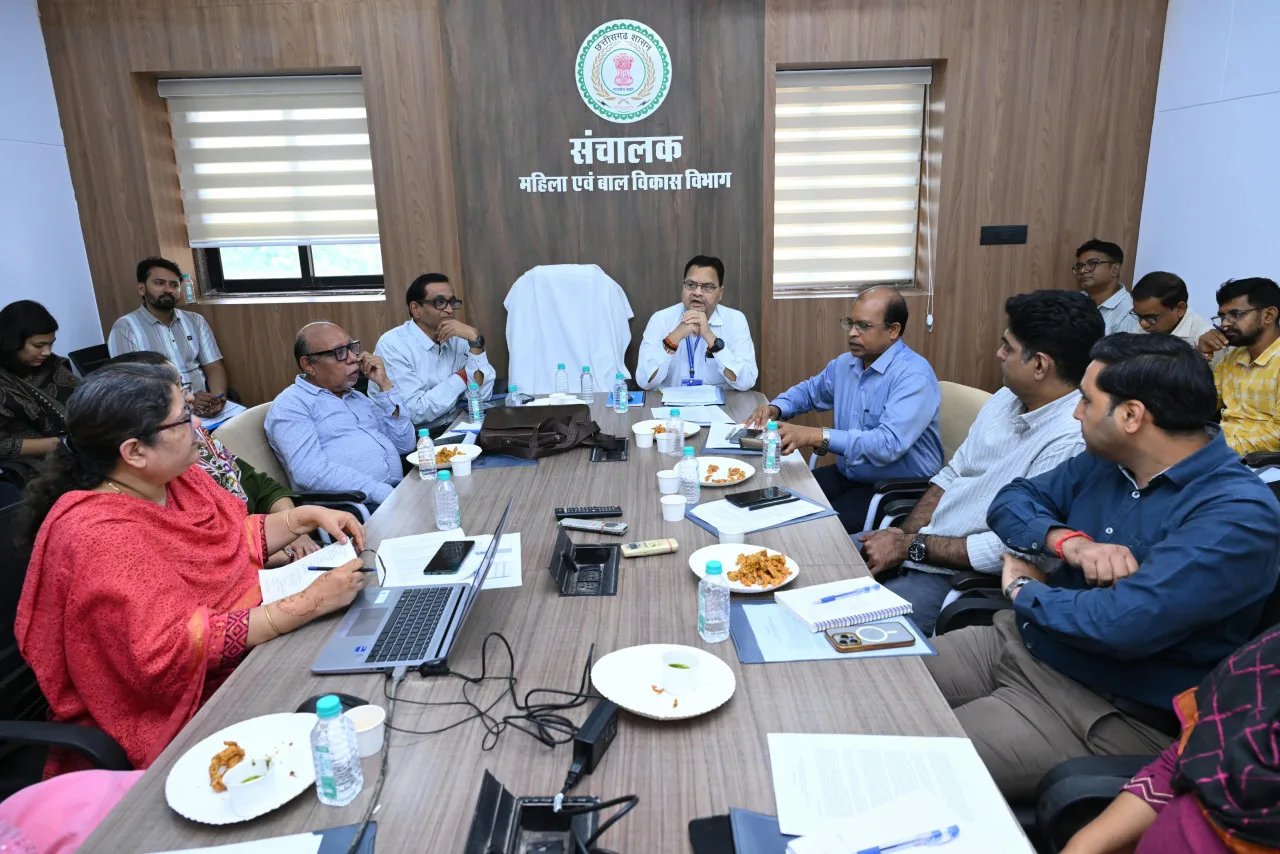 छत्तीसगढ़ मे पोषण माह 2026 के सफल आयोजन को लेकर राज्य स्तरीय समीक्षा बैठक 