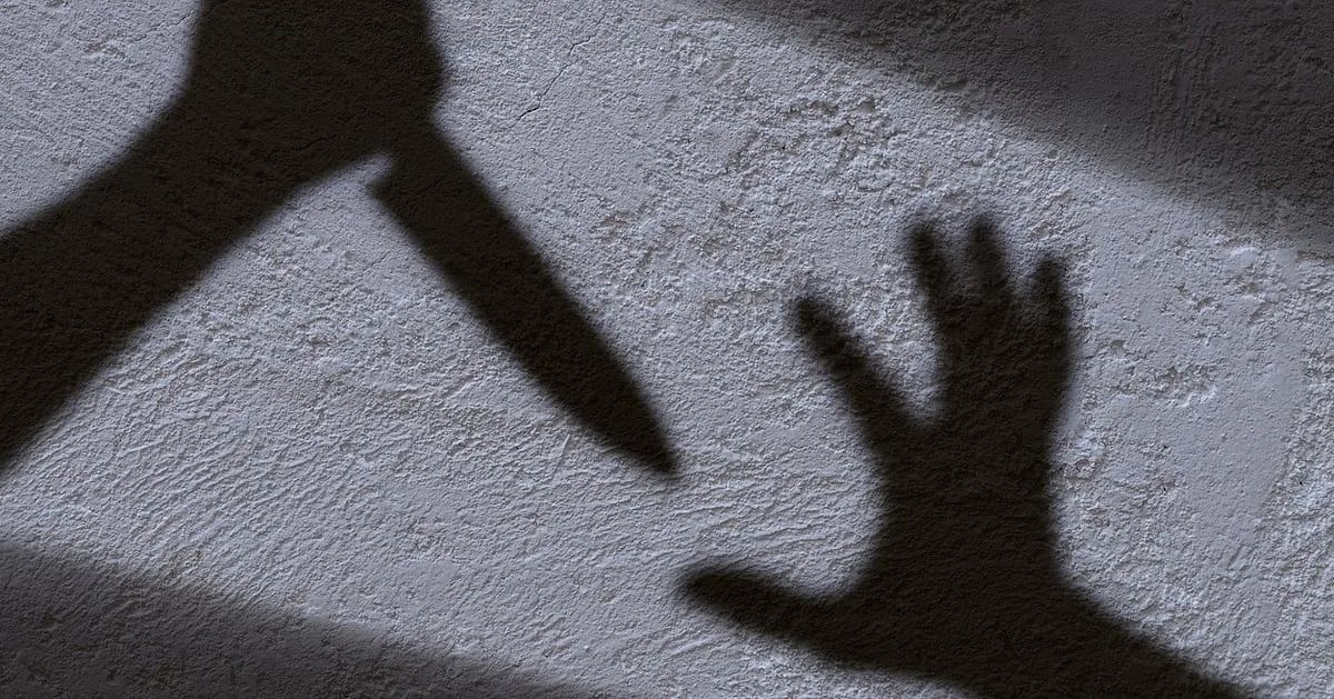 रायगढ़ के सरकारी स्कूल में घुसे बाहरी युवक, 9वीं के छात्र पर चाकू से हमला
