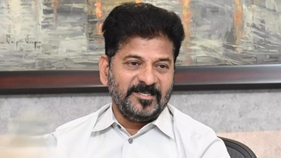 Independent Expert Working Group (IEWG), submitts report on caste survey to Telangana Chief Minister 