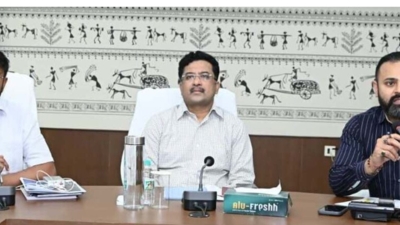  सिकलसेल स्क्रीनिंग व उपचार के लिए मितानिनों के सहयोग से डोर-टू-डोर स्क्रीनिंग