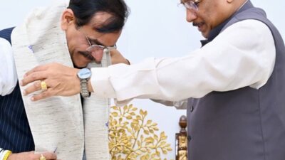 मुख्यमंत्री से सांसद विष्णु दत्त शर्मा ने की मुलाकात
