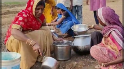मूलभूत सुविधाओं के अभाव में जी रहे बैगा आदिवासी,गंदा पानी पीने को मजबूर ग्रामीण