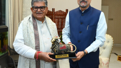 राज्यपाल रमेन डेका ने 