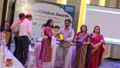 सर्वश्रेष्ठ बाल पत्रकारिता करने वाले पत्रकारों को दिया गया मीडिया फॉर चिल्ड्रन अवार्ड