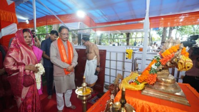 मुख्यमंत्री विष्णुदेव साय ने ऐतिहासिक भोरमदेव मंदिर में की विशेष पूजा