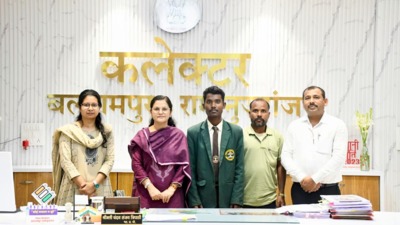 रायपुर : अभावों को मात देकर किसान के बेटे रमन ने भरी ऊंची उड़ान