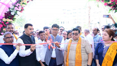 रायगढ़ : वित्त मंत्री ओपी चौधरी ने किया जीके इलेक्ट्रिक शोरूम का उद्घाटन