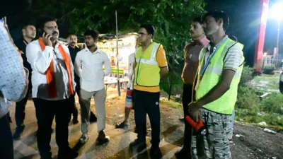 कवर्धा-बेमेतरा मार्ग पर पशुओं को देख उप मुख्यमंत्री विजय शर्मा ने अधिकारियों को लगाई फटकार