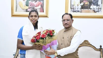 मुख्यमंत्री विष्णु देव साय ने एशियन गेम्स के स्वर्ण पदक विजेता टीम को  को 51 लाख रुपए की प्रोत्साहन राशि देने की घोषणा की