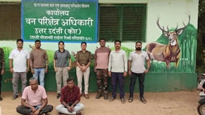 उदंती नदी से सागौन तस्करी का पर्दाफाश, वन विभाग-पुलिस की संयुक्त कार्रवाई में 3 आरोपी गिरफ्तार