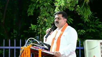 पत्रकार स्व. पंकज शर्मा की प्रतिमा का उप मुख्यमंत्री विजय शर्मा ने किया अनावरण, पत्रकारिता में योगदान को किया गया याद